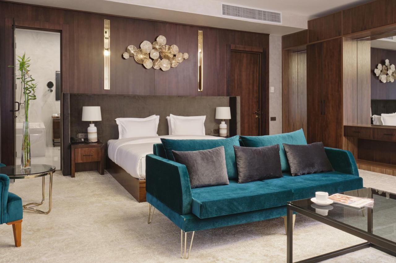 Wyndham Garden Tashkent Hotel Kültér fotó