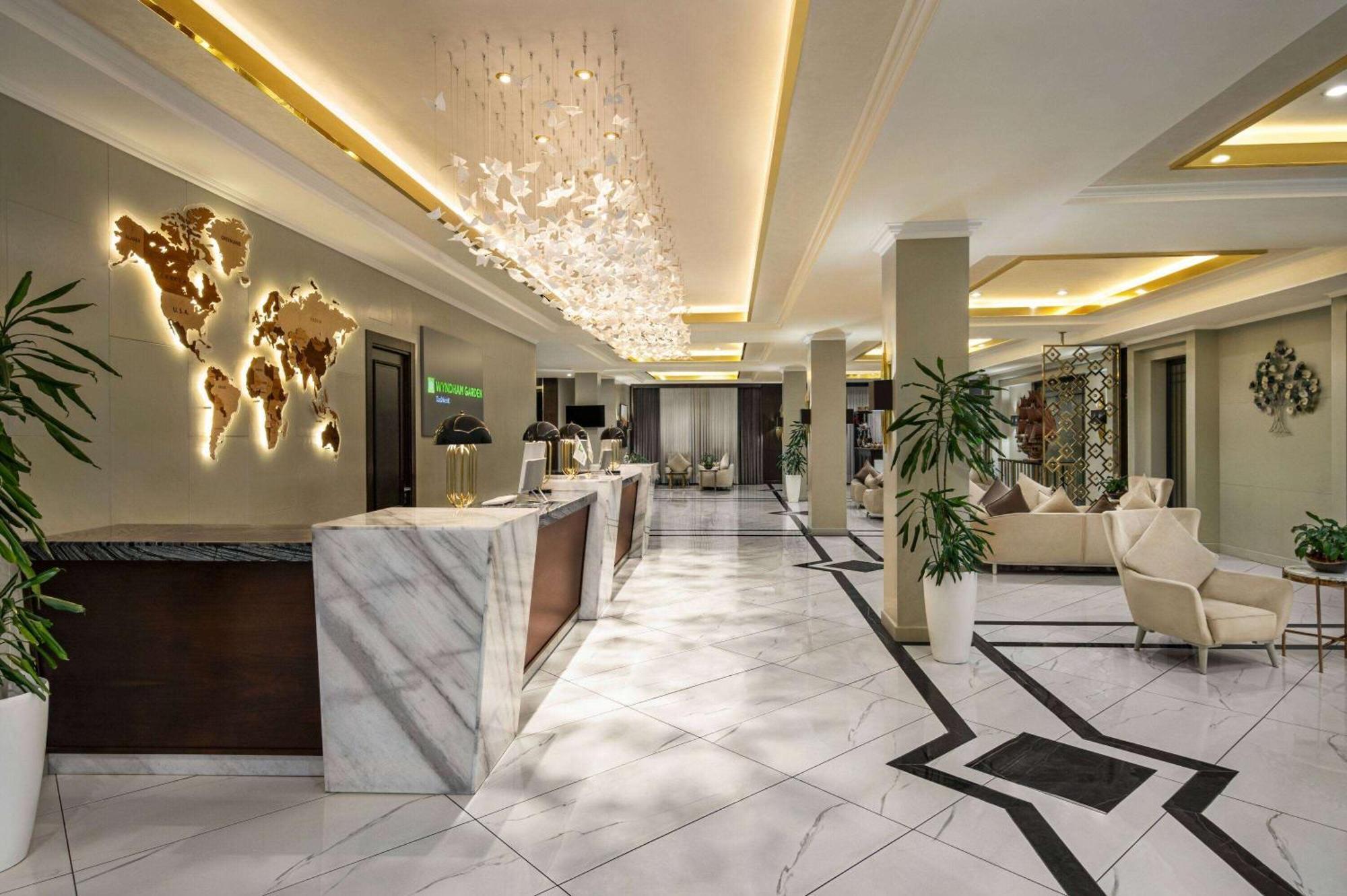 Wyndham Garden Tashkent Hotel Kültér fotó