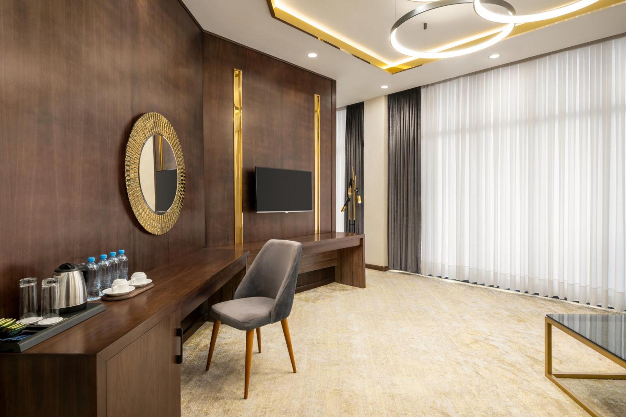 Wyndham Garden Tashkent Hotel Kültér fotó