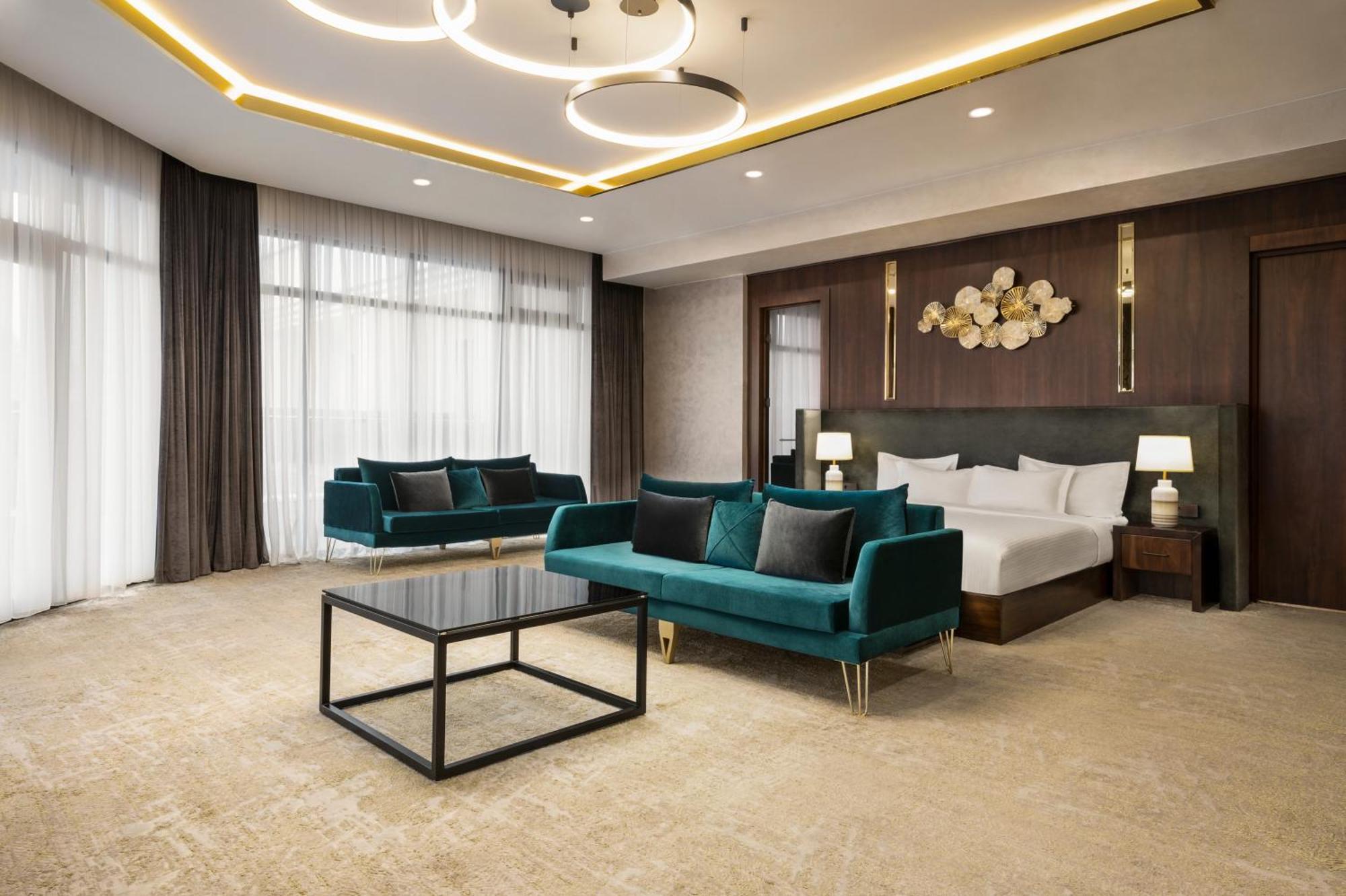 Wyndham Garden Tashkent Hotel Kültér fotó
